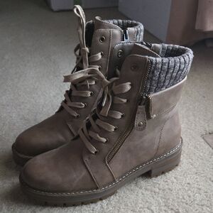 Jessica Cline Size 8 Boots